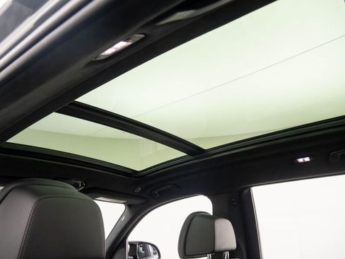 Certified 2024 BMW X7 M60i w/ Climate Comfort Package image 19