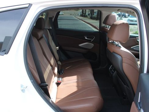 Used 2023 Acura RDX w/ Technology Package image 12