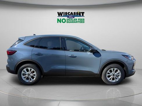New 2026 Ford Escape Active w/ Cold Weather Package AWD/4WD image 2