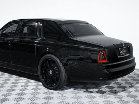 Used 2006 Rolls-Royce Phantom Sedan image 19