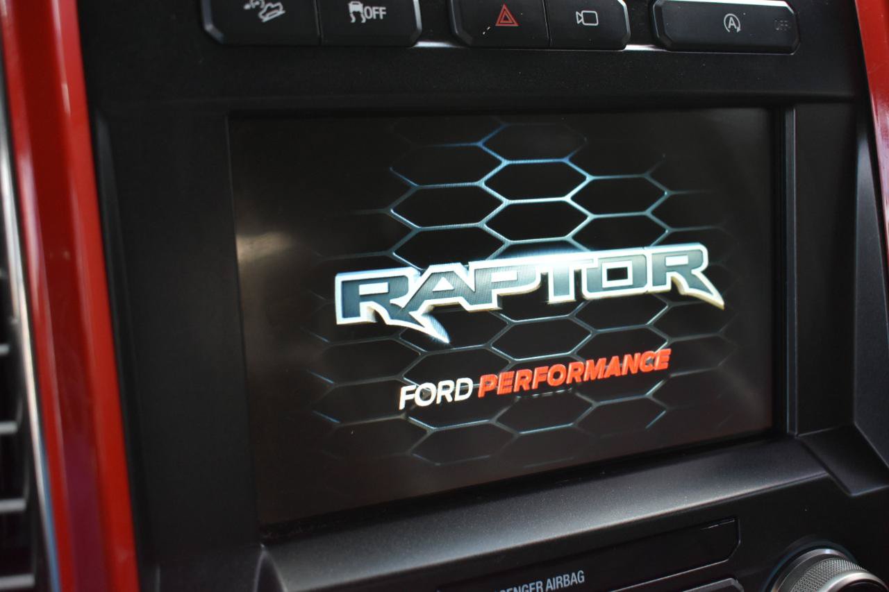Used 2018 Ford F150 Raptor w/ Equipment Group 802A Luxury AWD/4WD image 22
