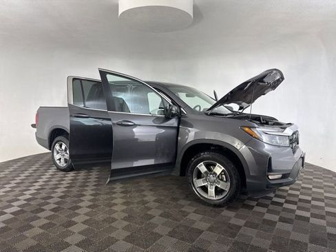 Certified 2025 Honda Ridgeline RTL image 16