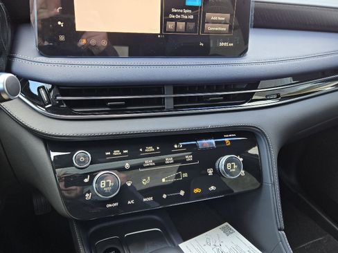 New 2026 INFINITI QX60 Sport w/ Dark Cargo Package image 25