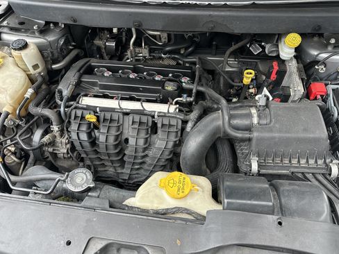 Used 2018 Dodge Journey SXT image 16