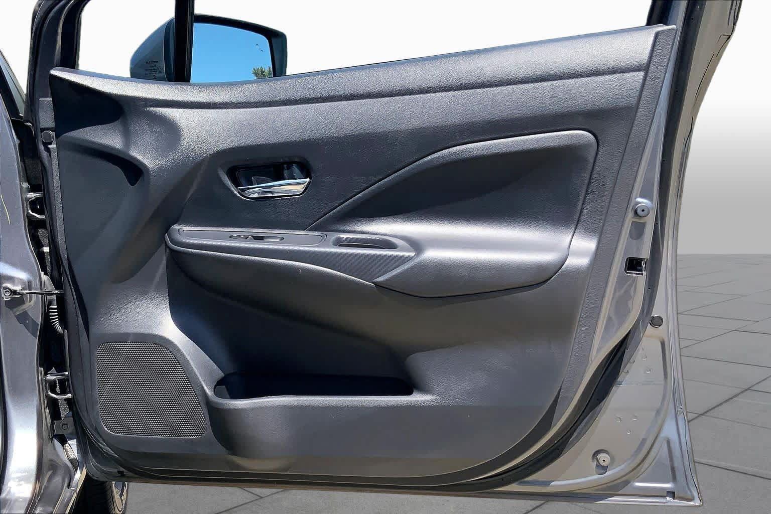 Used 2024 Nissan Versa SV FWD image 22