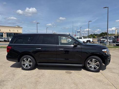 Used 2024 Ford Expedition Max Limited RWD image 17