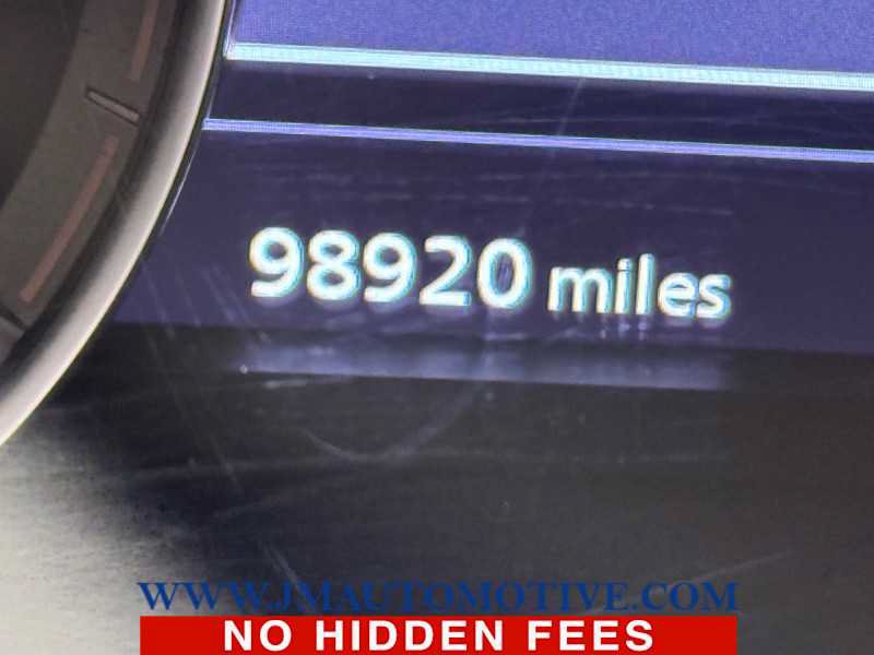 Used 2020 INFINITI QX50 Luxe w/ Cargo Package AWD/4WD image 22