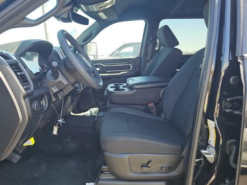 Used 2026 RAM 2500 Big Horn AWD/4WD image 13