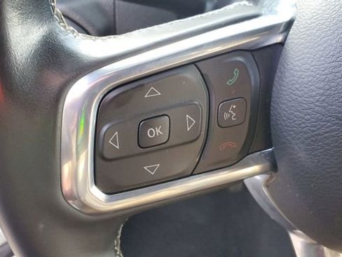 Certified 2022 Jeep Wrangler Unlimited Sahara w/ Cold Weather Group image 8