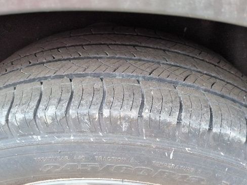 Used 2012 Ford Edge SEL image 8