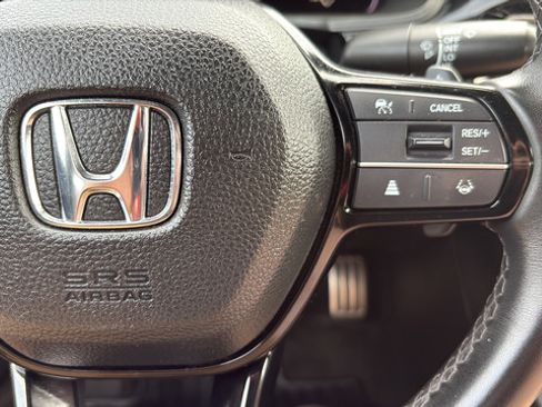 Used 2023 Honda Civic Sport image 11