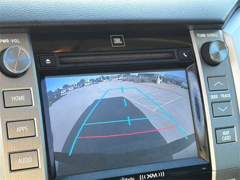 Used 2015 Toyota Tundra Platinum image 31