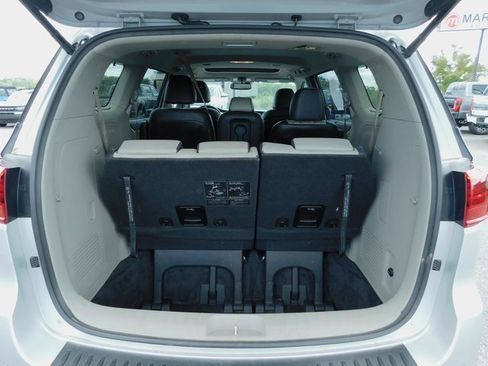 Used 2021 Kia Sedona EX w/ EX Premium Package image 12