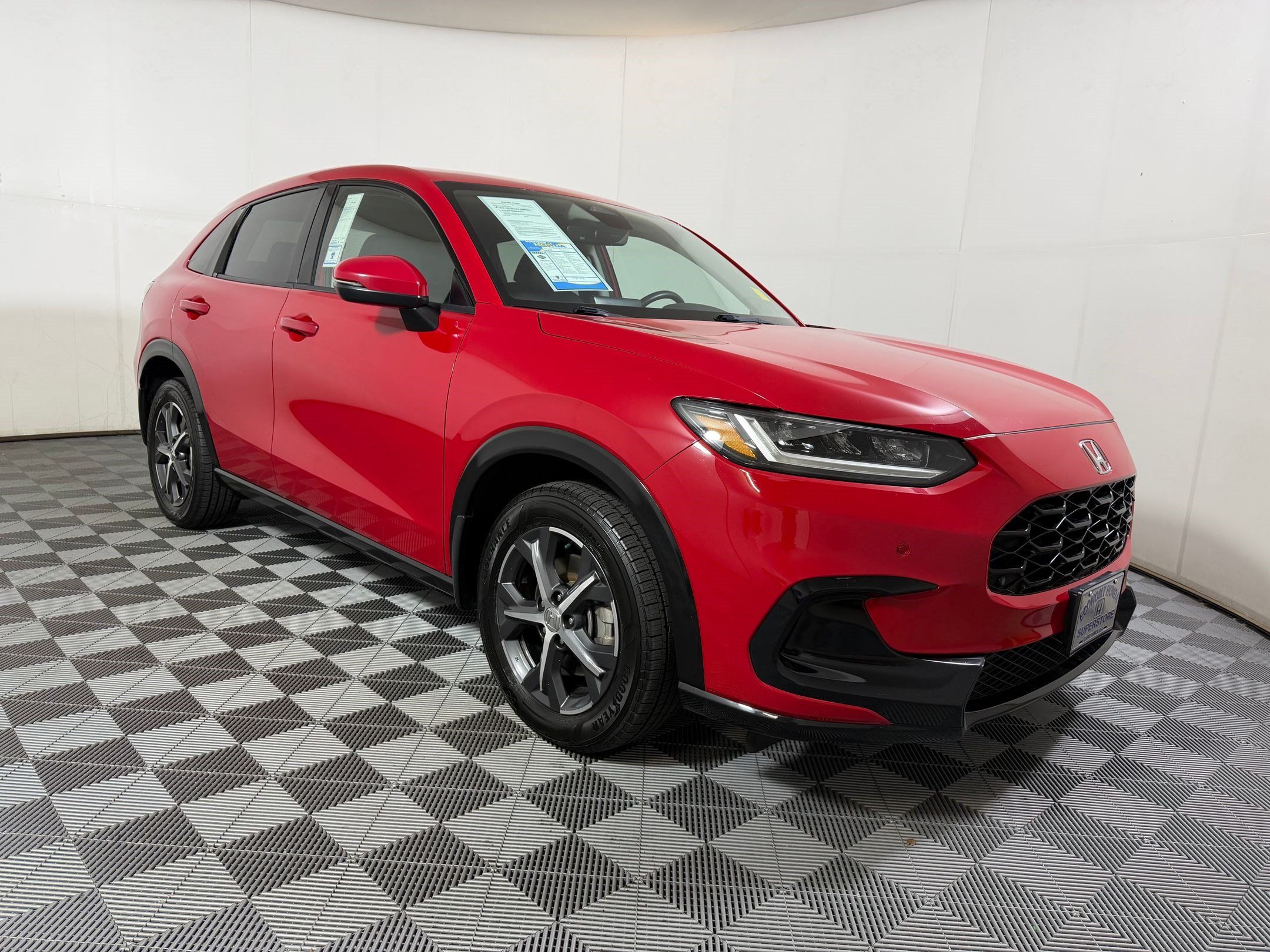 Used 2023 Honda HR-V EX-L image 6