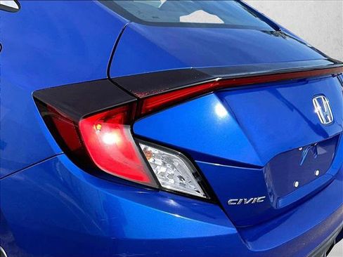 Used 2019 Honda Civic Sport image 28