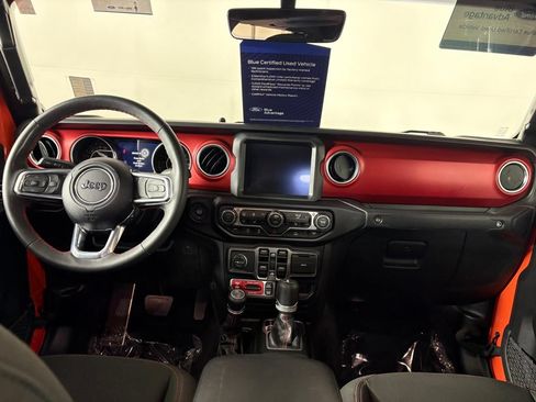 Used 2023 Jeep Gladiator Rubicon w/ Cold Weather Group AWD/4WD image 25