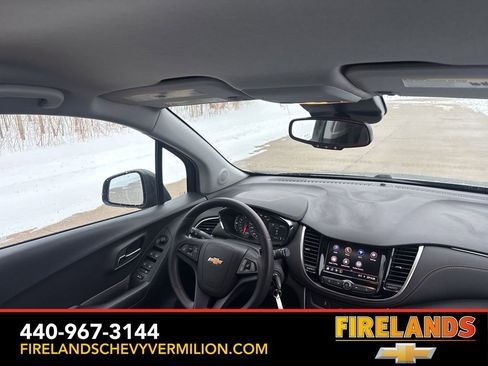 Certified 2022 Chevrolet Trax LS w/ Tint and Cruise Package image 30