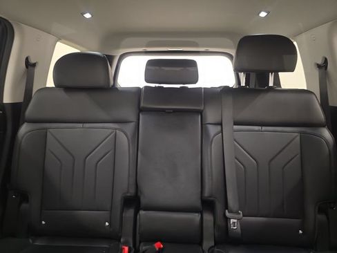 Used 2025 Hyundai Santa Fe SEL FWD image 21