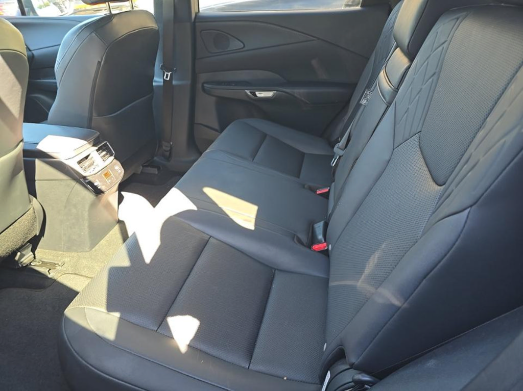 Used 2024 Lexus RX 350 FWD image 7