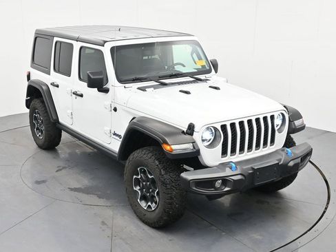 Used 2023 Jeep Wrangler Unlimited Rubicon 4xe w/ Cold Weather Group AWD/4WD image 18