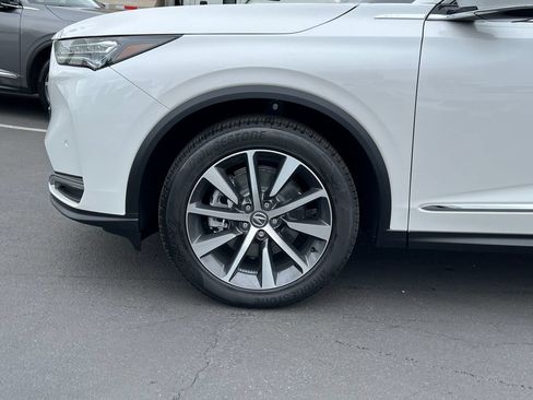 Used 2026 Acura MDX SH-AWD w/ Technology Package image 5