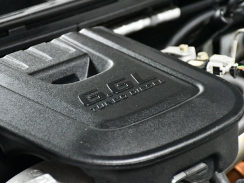 Used 2014 Chevrolet Silverado 2500 LTZ w/ LTZ Plus Package image 20