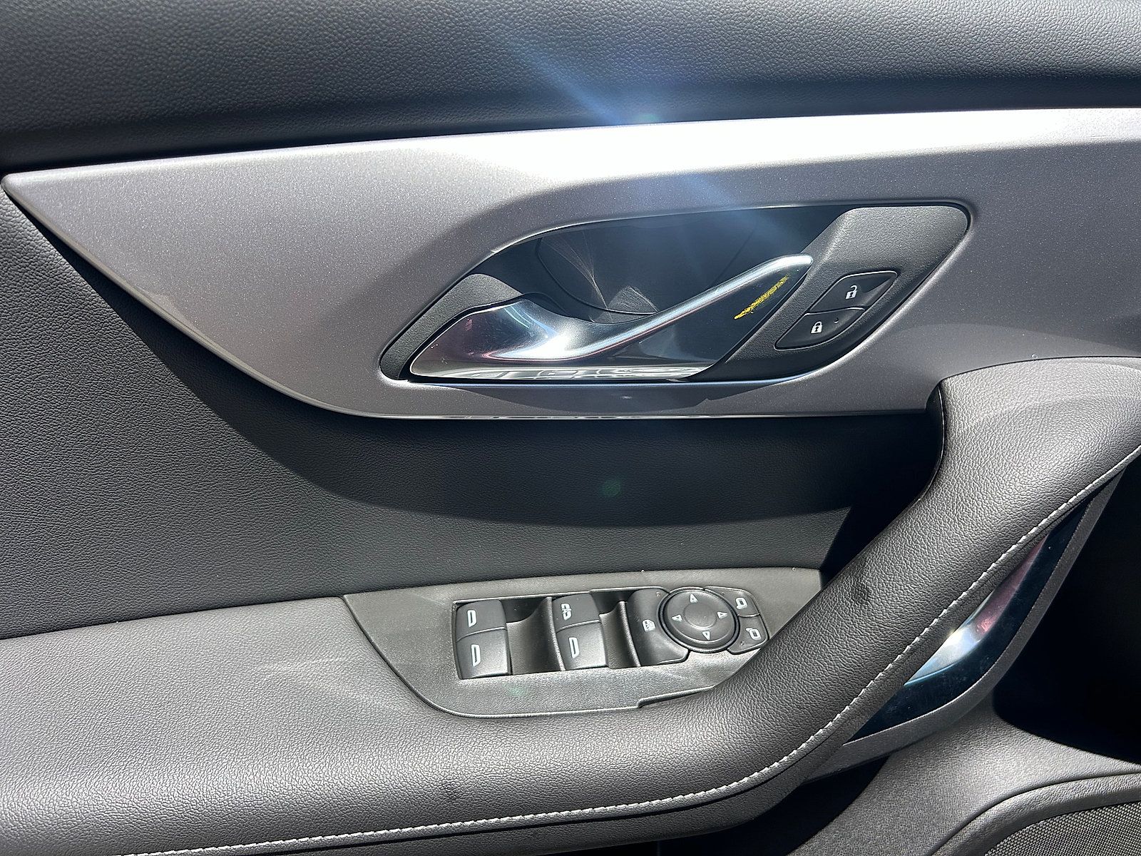 New 2026 Chevrolet Blazer LT FWD image 13