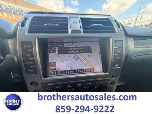 Used 2017 Lexus GX 460 Luxury AWD/4WD image 21