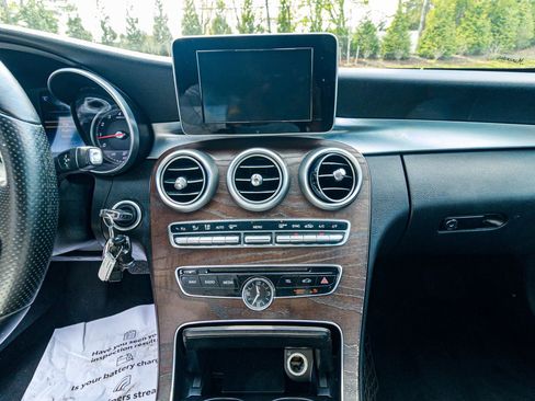Used 2017 Mercedes-Benz C 300 Cabriolet image 16