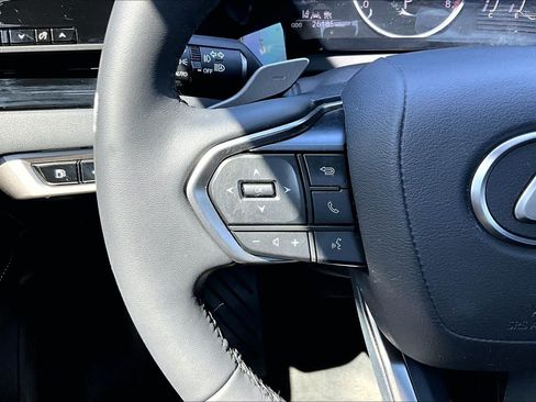 Used 2024 Lexus RX 350 FWD w/ Technology Package image 22