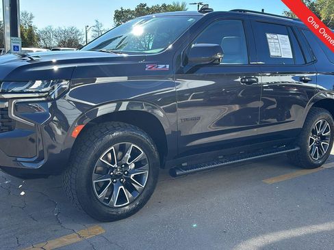 Used 2022 Chevrolet Tahoe Z71 w/ Luxury Package image 3