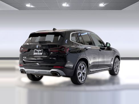 Used 2024 BMW X3 sDrive30i w/ Premium Package RWD image 9