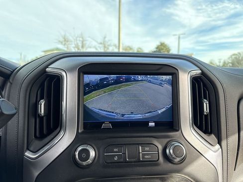 Used 2021 GMC Sierra 1500 Elevation image 19