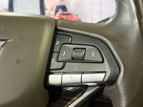 Used 2021 Cadillac Escalade ESV Sport w/ Driver Assist Tech Package RWD image 34