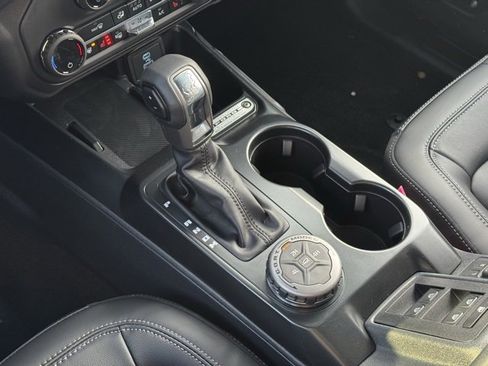 New 2025 Ford Bronco Outer Banks image 15