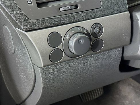 Used 2008 Saturn Astra XE image 17