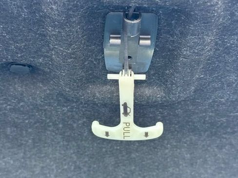 Used 2026 Nissan Sentra SV w/ Floor Mat Package FWD image 16