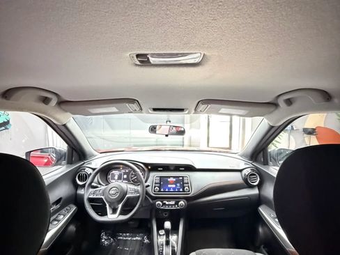 Used 2019 Nissan Kicks SR w/ Exterior Electronics Package FWD image 28