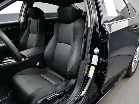Used 2022 Honda Accord LX image 14