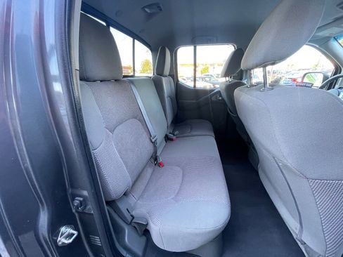 Used 2020 Nissan Frontier SV RWD image 14
