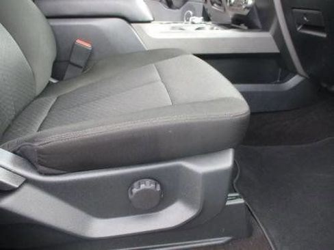 Used 2021 Ford Expedition XLT image 20