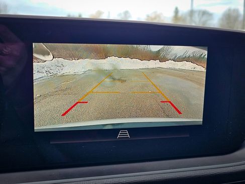 Used 2025 Buick Envista Preferred image 22