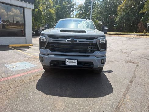 Used 2024 Chevrolet Silverado 3500 LT w/ Z71 Sport Edition AWD/4WD image 6