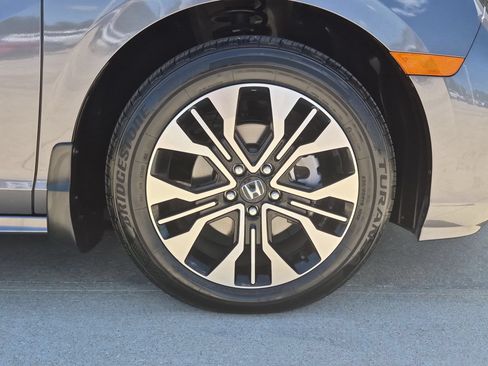 Used 2025 Honda Odyssey Elite image 37