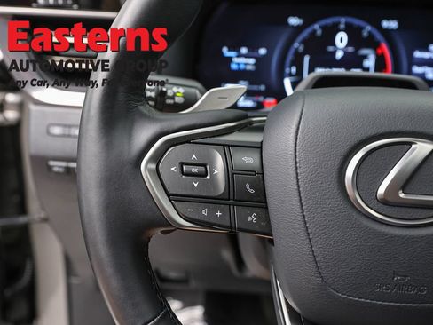Used 2024 Lexus GX 550 w/ Cold Area Package AWD/4WD image 15
