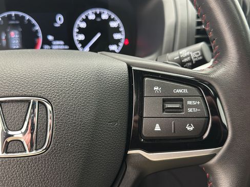 Used 2025 Honda Odyssey Sport-L image 19