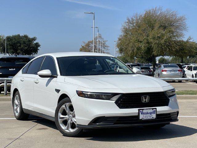 Used 2023 Honda Accord LX image 2