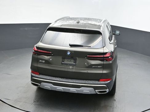 Certified 2025 BMW X5 xDrive40i w/ Premium Package image 33
