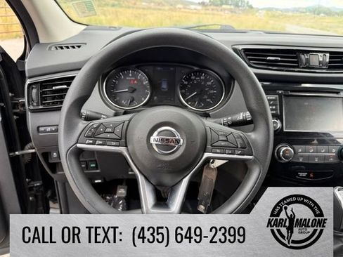 Used 2022 Nissan Rogue Sport S AWD/4WD image 17