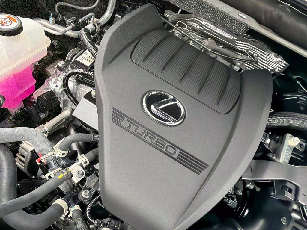 Used 2025 Lexus RX 350 Premium Plus w/ Convenience Package AWD/4WD image 29